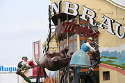 Wiesnaufbau 22.08.2008 (Foto: Martin Schmitz)